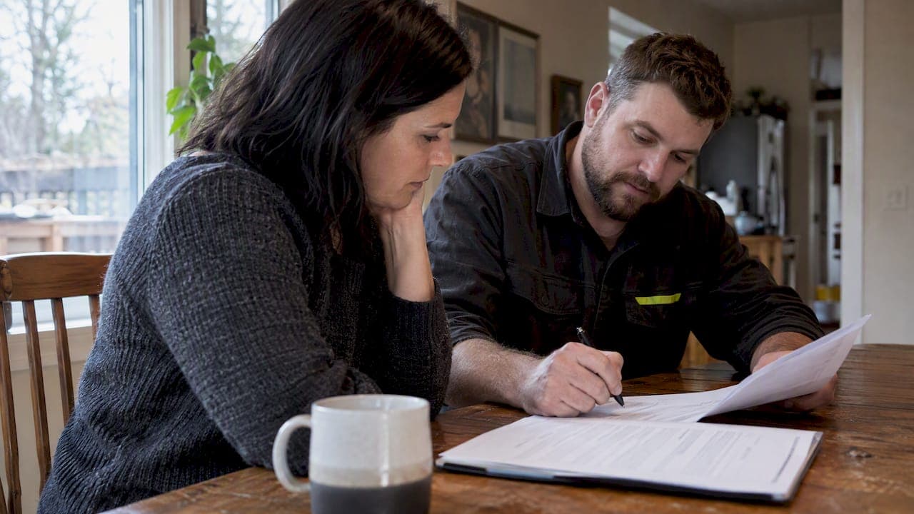 Calgary Permits: Who Pulls Them, and What Homeowners Must Write